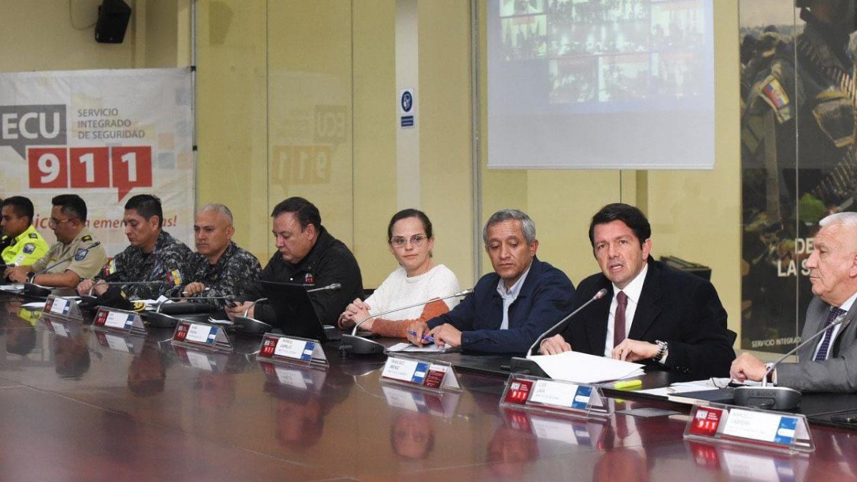 Desde el ECU911, Jiménez presidió el segundo informe de las movilizaciones