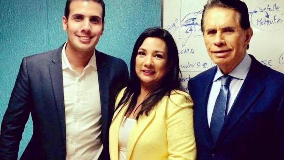 Con Juan Carlos Aizprúa y Alfonso Espinosa de los Monteros.