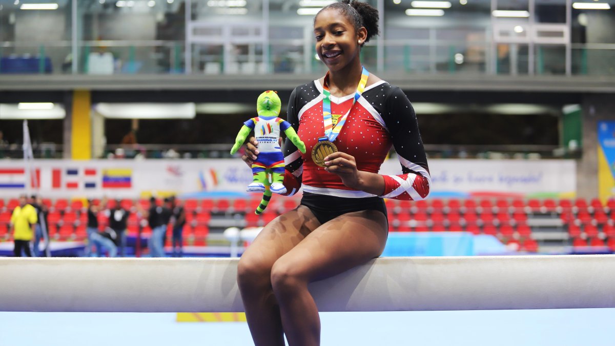 Alaís posó con la medalla tras la prueba en la que superó a rivales de cinco países de la región.
