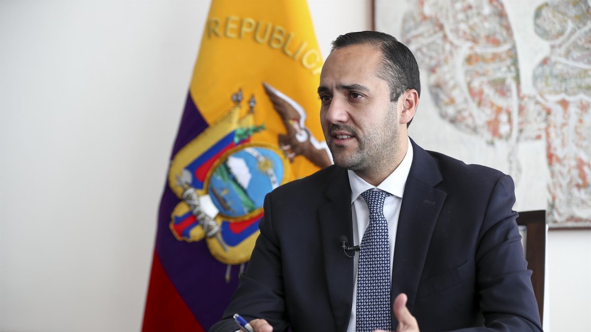 Fotografía de archivo del ministro de Relaciones Exteriores de Ecuador, Juan Carlos Holguín