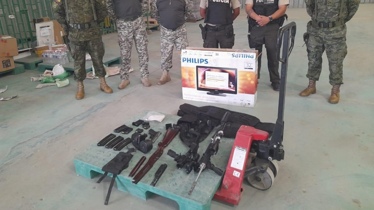 Operativos. De enero a junio se han aprehendido 1.842 armas de fuego. En los últimos meses aparecen más armas sofisticadas como rifles con miras telescópicas.