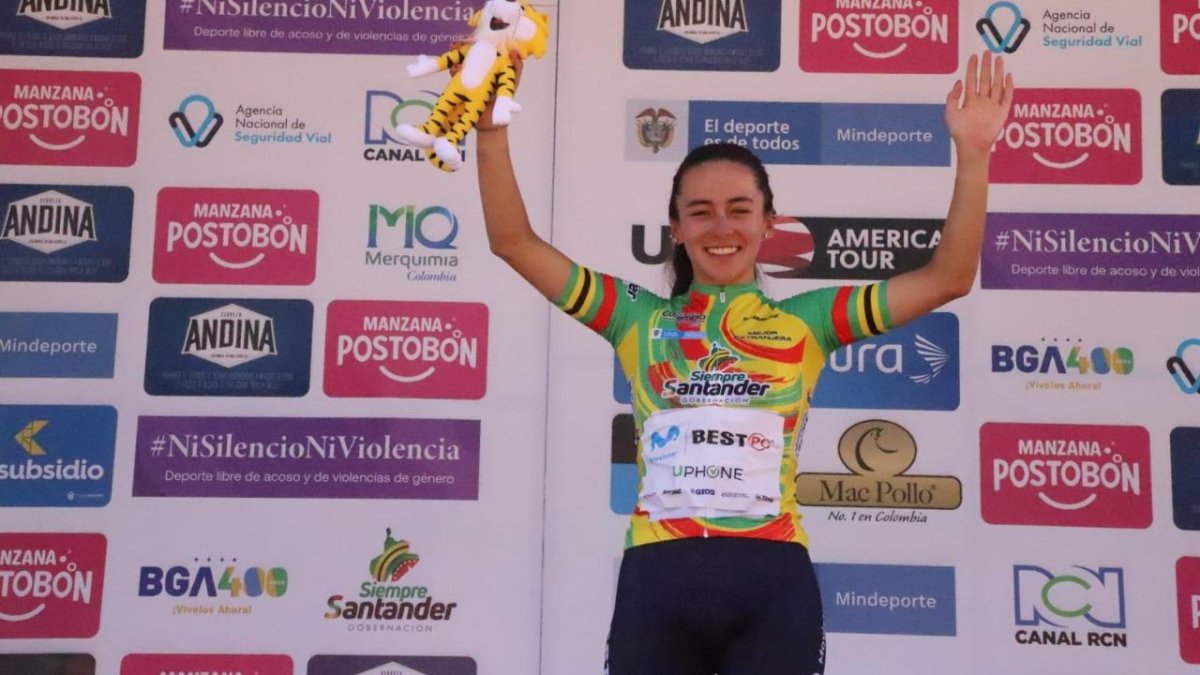 La azuaya de 18 años como la mejor ciclista internacional de la Vuelta.