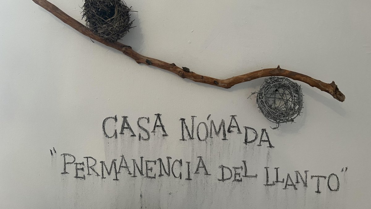 Fotografía de una obra durante la segunda edición de la Trienal de Arte Latinoamericano de Nueva York (NYLAAT), en Nueva York (Estados Unidos).