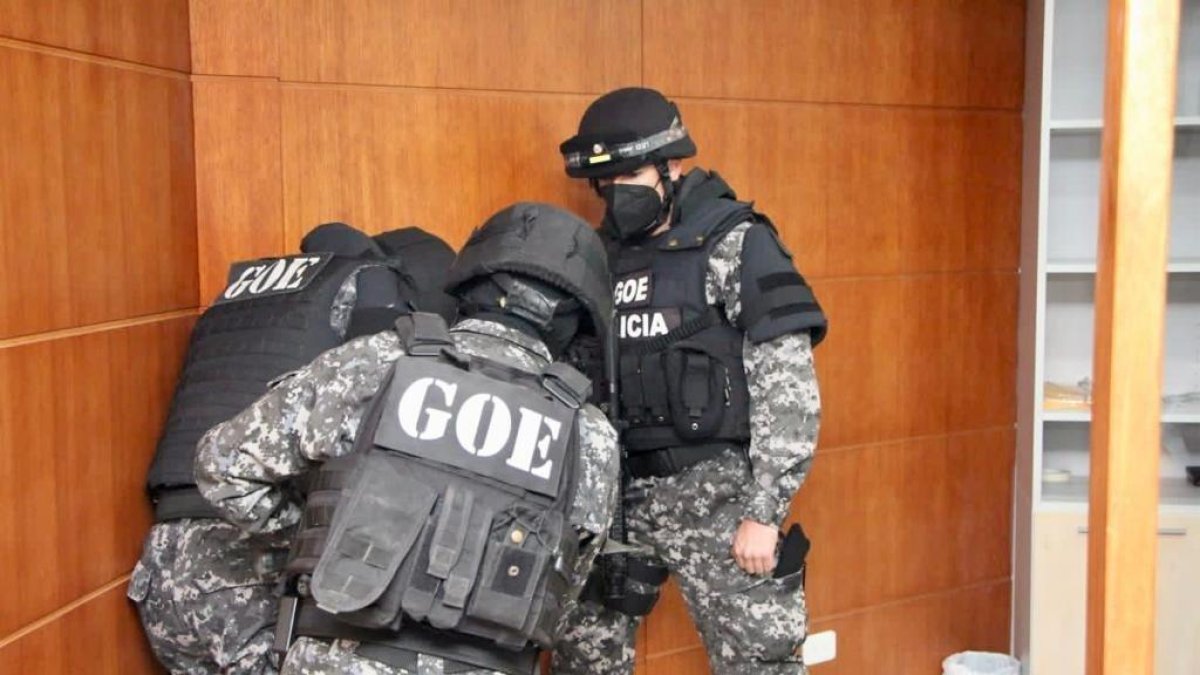 Operativo. La Policía y la Fiscalía ejecutaron una diligencia en una investigación por ochecho.