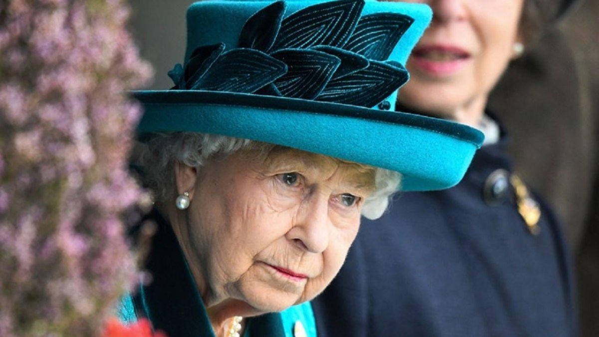 Foto de archivo de Isabel II.