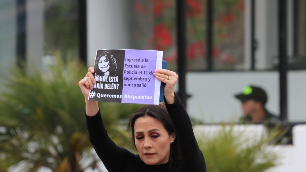 Se desarrolló un plantón en los exteriores de la Unidad de Flagrancia exigiendo justicia para la desaparecida