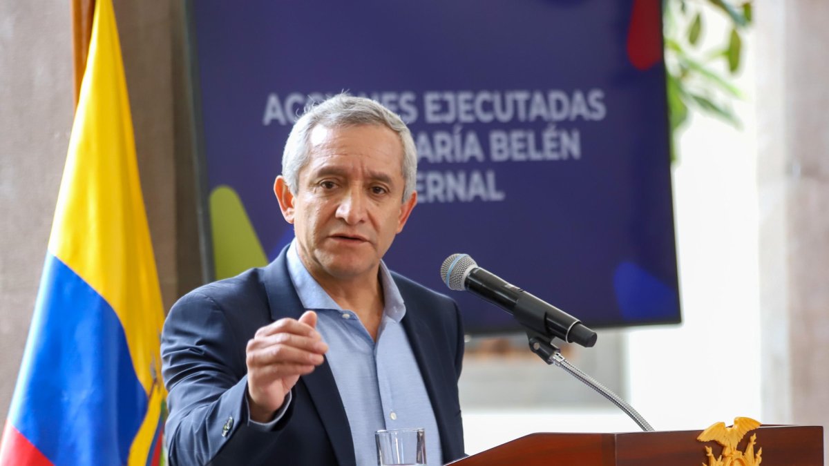 Patricio Carrillo, ministro del Interior, en rueda de prensa el lunes 19 de septiembre.