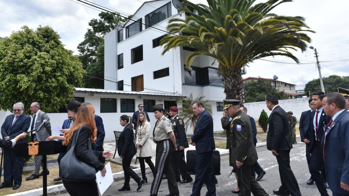 Acto. Varias autoridades estuvieron en el acto donde el Presidente Lasso hizo el anuncio