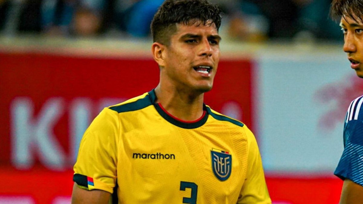 Piero Hincapié es uno de los principales jugadores en la zaga de la Tricolor e hizo el último gol a Venezuela.