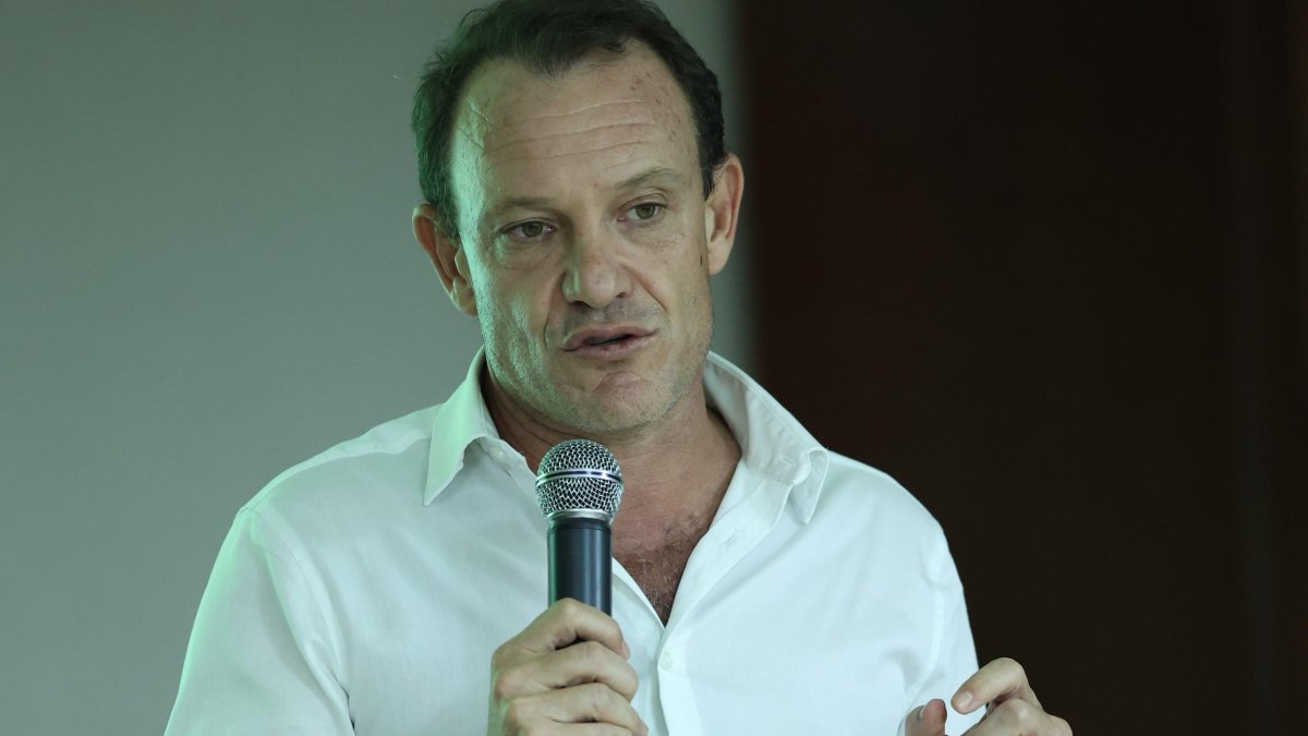 Wolff es arquitecto y codirector regional de Gensler’, que elabora alrededor de 10.000 proyectos al año y tiene 52 oficinas alrededor del mundo.