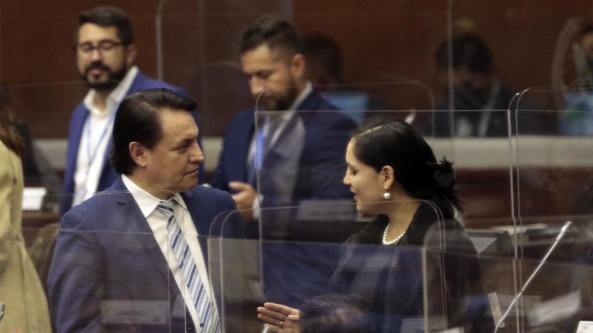 Fernando Villavicencio adelantó que si la acción no prospera, viajaría a Estados Unidos por el caso Petrochina