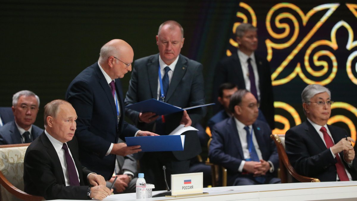 El 14 de octubre de 2022, Vladimir Putin, asistió a la Cumbre de Estados Independientes, donde se trató la cooperación económica y humanitaria entre estos países. No se hizo referencia a la posible tercera guerra mundial.