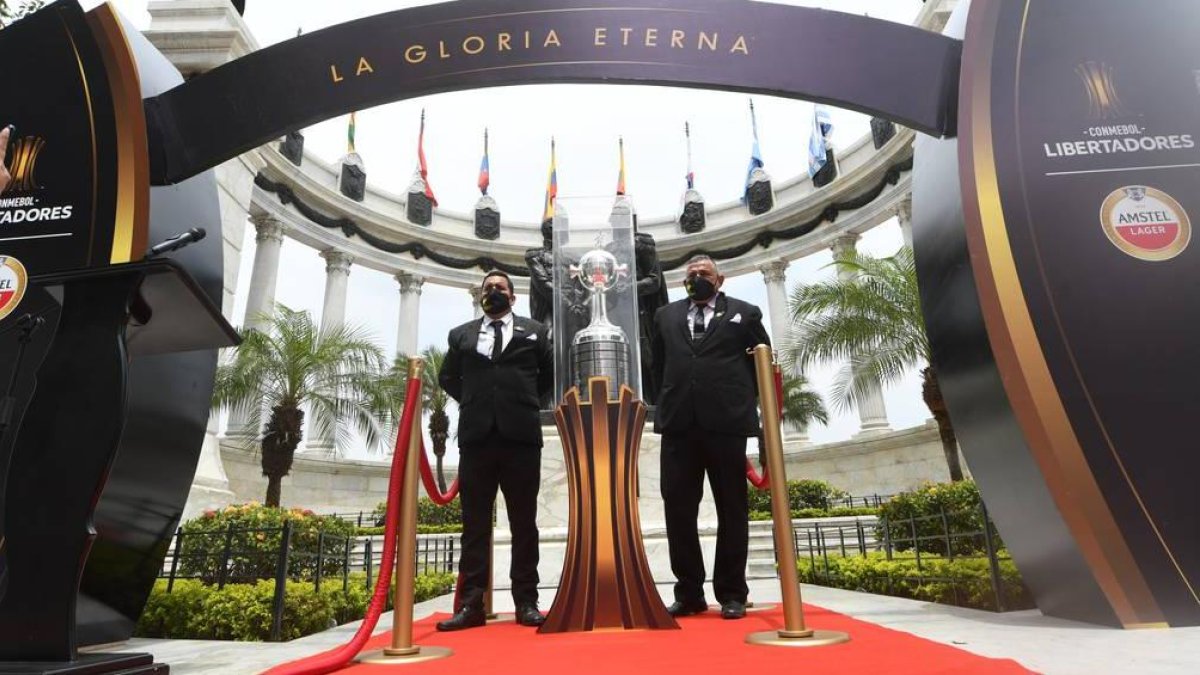 El trofeo más preciado llega este miércoles 26 a Guayaquil.