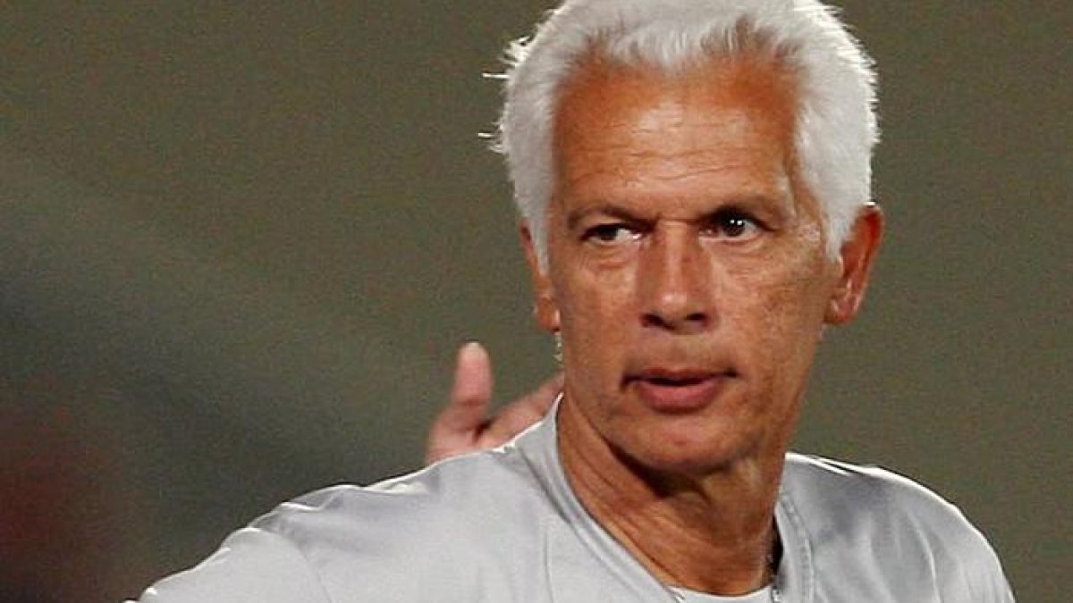 El exgolero y exseleccionador de Brasil, Emerson Leao, sufrió un robo en su domicilio el domingo 6 de noviembre.