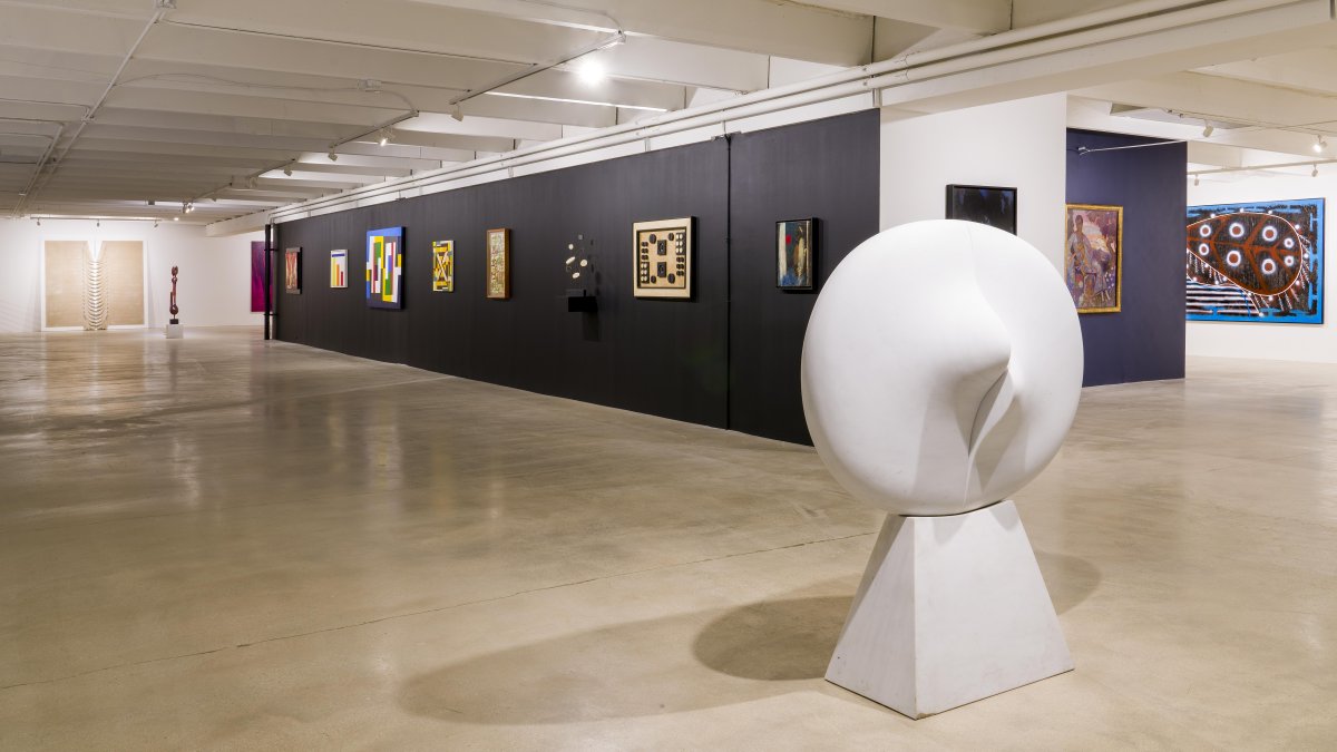 Fotografía cedida por The Related Group donde se muestra la obra de Zilia Sánchez titulada 