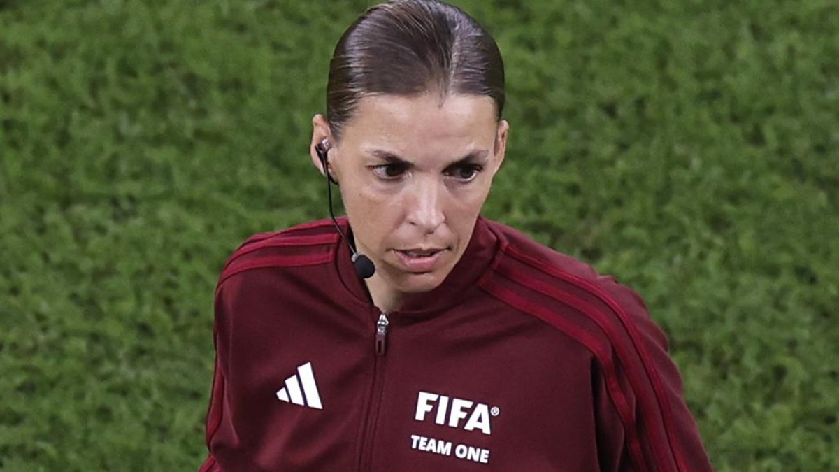 Stéphanie Frappart en la Copa Mundial de Qatar 2022