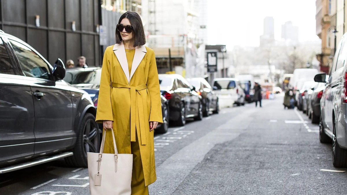 Bolsos shopper en el street style.