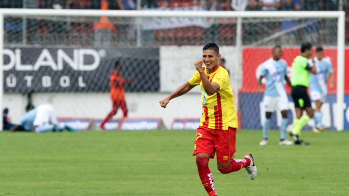 Luis Romero fue una de las figuras en Aucas en la temporada 2022 y seguirá en la campaña 2022.