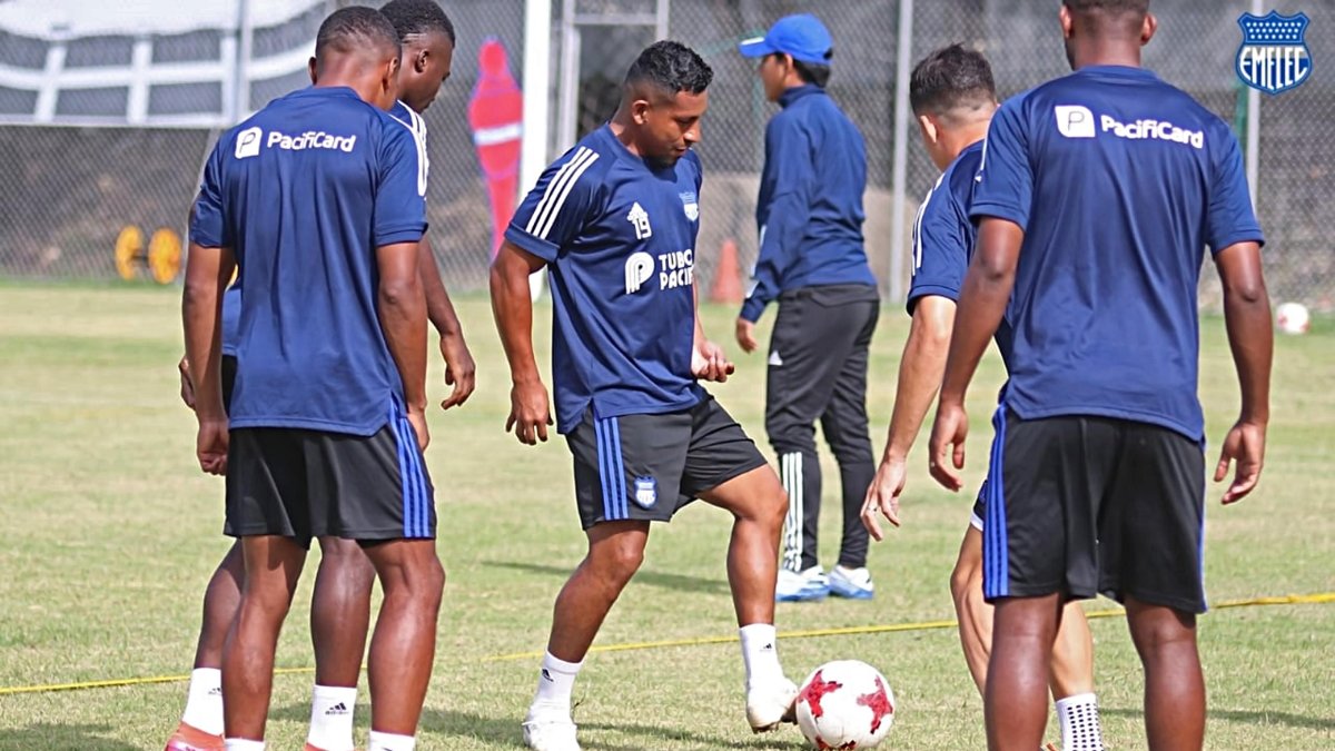 Ángel Gracia llegó a Emelec en la temporada 2021, tras un paso por Guayaquil City. Hoy el jugador no descarta volver a la plantilla ‘ciudadana’.