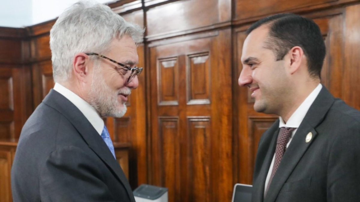 Reunión. El objetivo del encuentro, era para fortalecer la cooperación en acciones de seguridad.