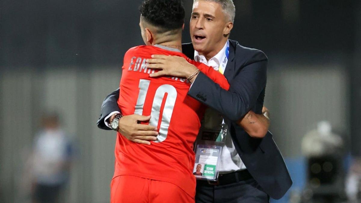 Hernán Crespo como director técnico del Al Duhail.
