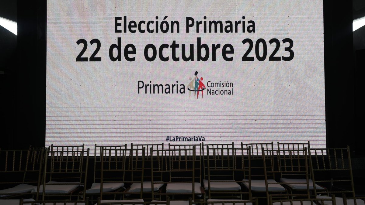 Fotografía de archivo de una pantalla durante el anuncio de la Comisión Nacional de Primarias (CNP) en Caracas (Venezuela).