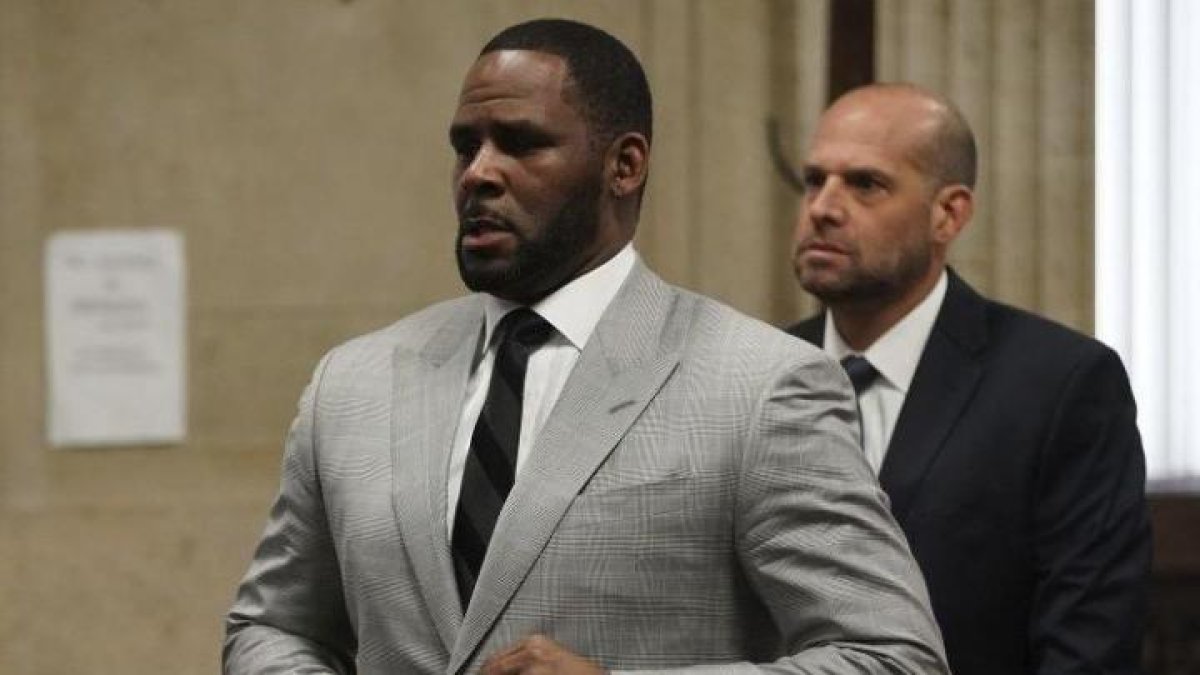 R. Kelly ya había tenido denuncias de agresión sexual, pero fue recién en el año 2021 que la justicia pudo actuar.