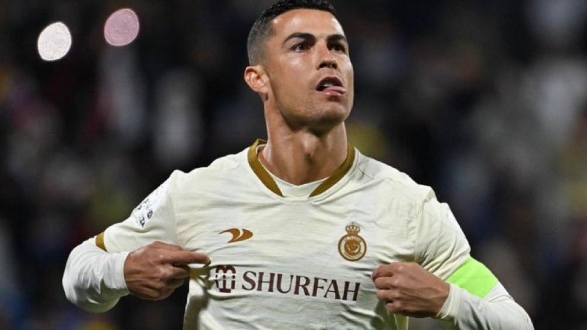 El delantero portugués se divierte en Arabia Saudí, recupera el liderato y apunta a ganarlo.