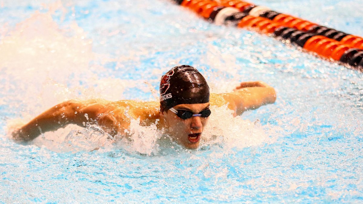 Tomas Peribonio es especialista en 200 y 400 metros combinados.