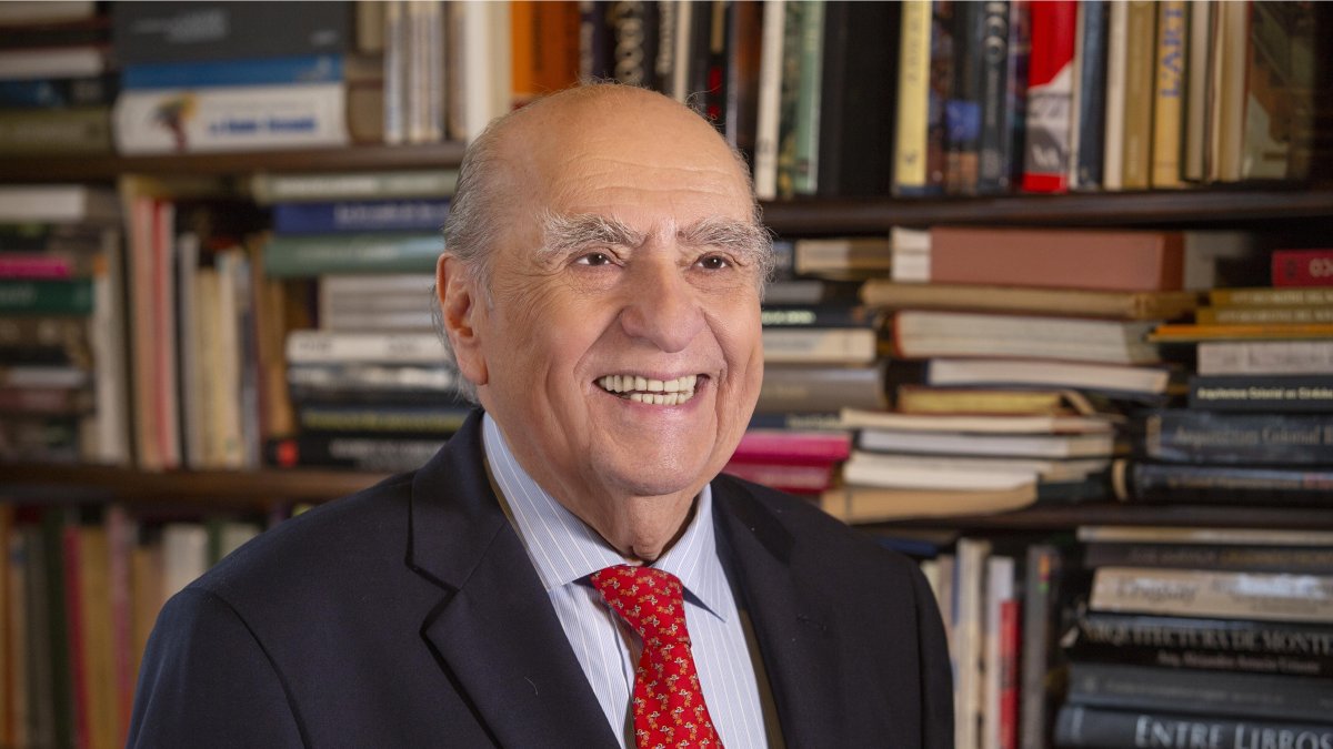 El exmandatario señala que lo óptimo es que los gobiernos electos democráticamente culminen su periodo.