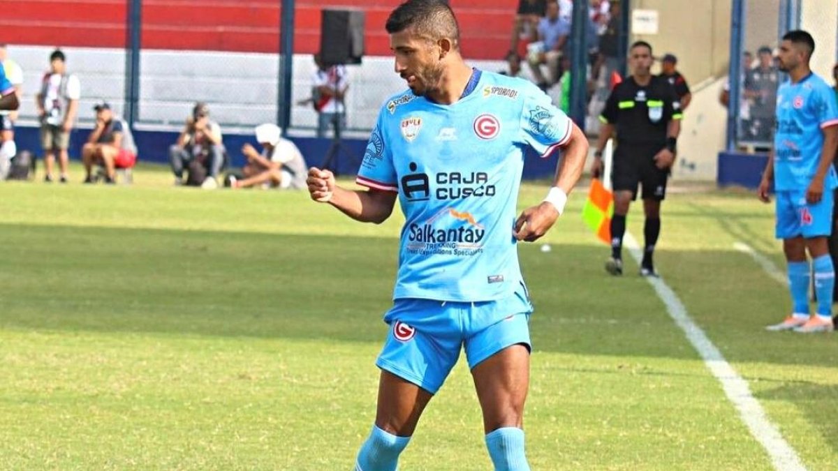 El delantero Joao Rojas se despachó con tres asistencias que fueron vitales en el empate 4-4 del Deportivo Garcilaso ante Sporting Cristal.