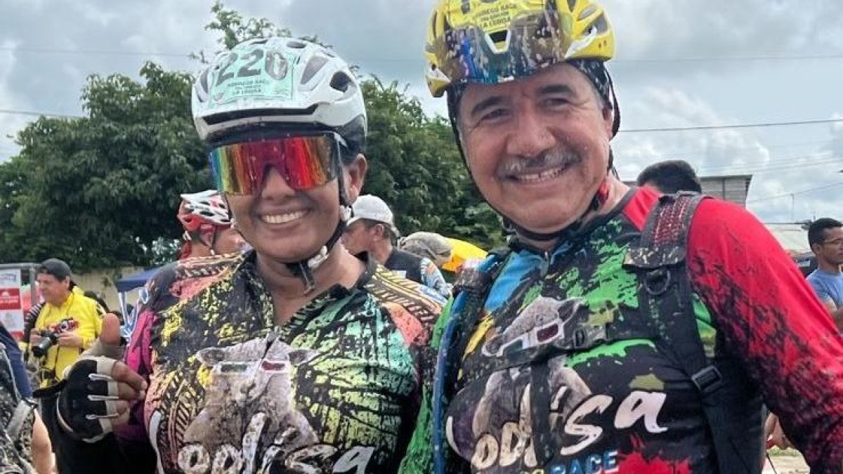 350 ciclistas corrieron La Lodisa en Chongón.