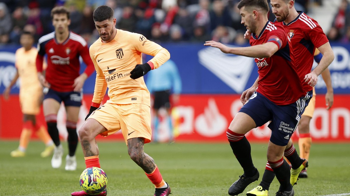 Rodrigo de Paul se reperó de su lesión muscular y estará saltará como titular frente al Valencia.