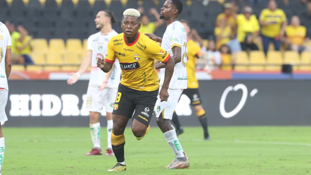 Cortez anotó el gol de la victoria en LigaPro, pero no se sabe si irá a Copa.