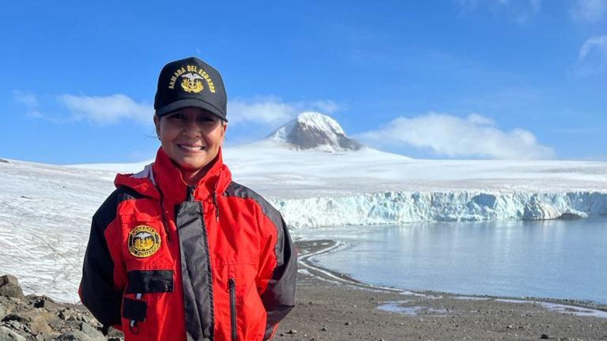 Escenario. La teniente Mildred Barzola es la directora de proyección de la Antártica del Inocar