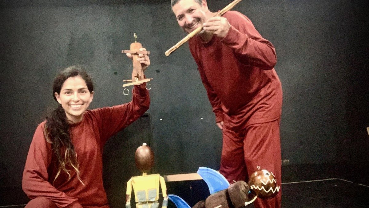 Teatro. Integrantes de la agrupación de títeres.