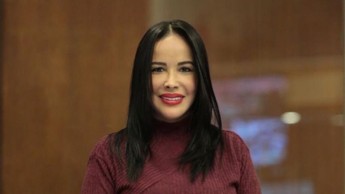 La legisladora indicó que no ha presentado carta alguna de desafiliación.