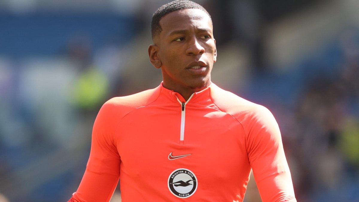 El tricolor Pervis Estupiñán, lateral de las gaviotas, partiría desde el arranque.