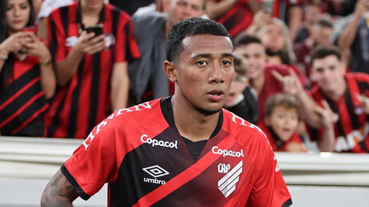 El ex Independiente del Valle es investigado por un supuesto amaño de partidos.