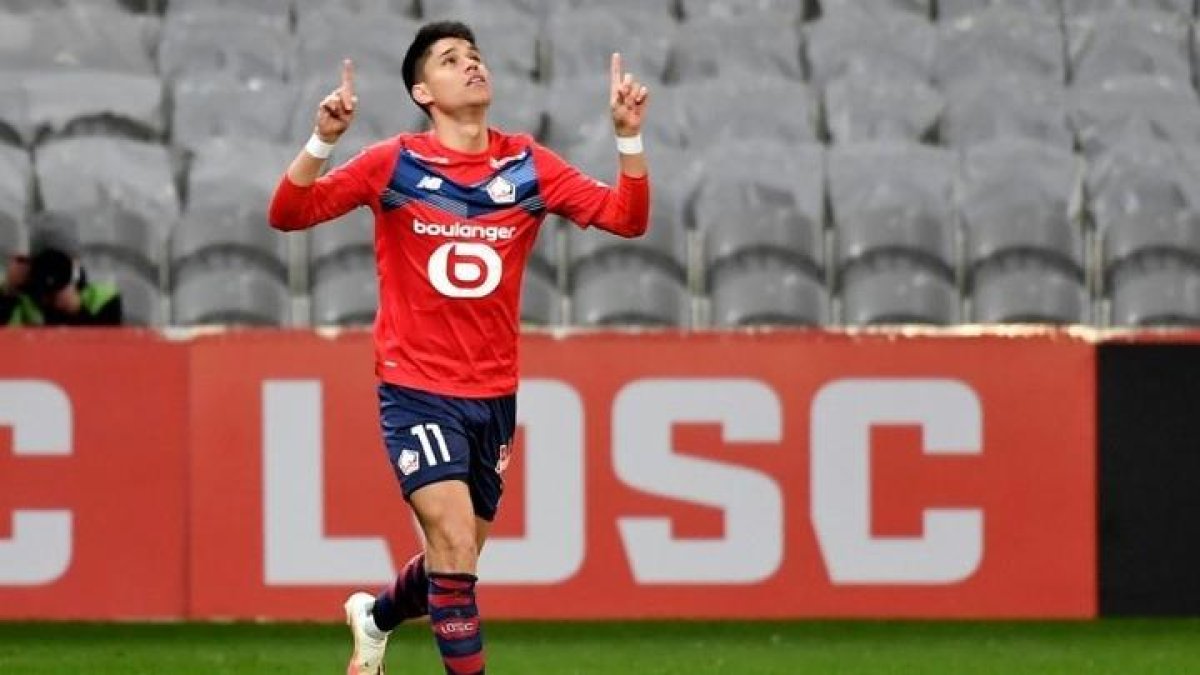 Araújo suma 3 goles en 13 partidos esta temporada con su club.