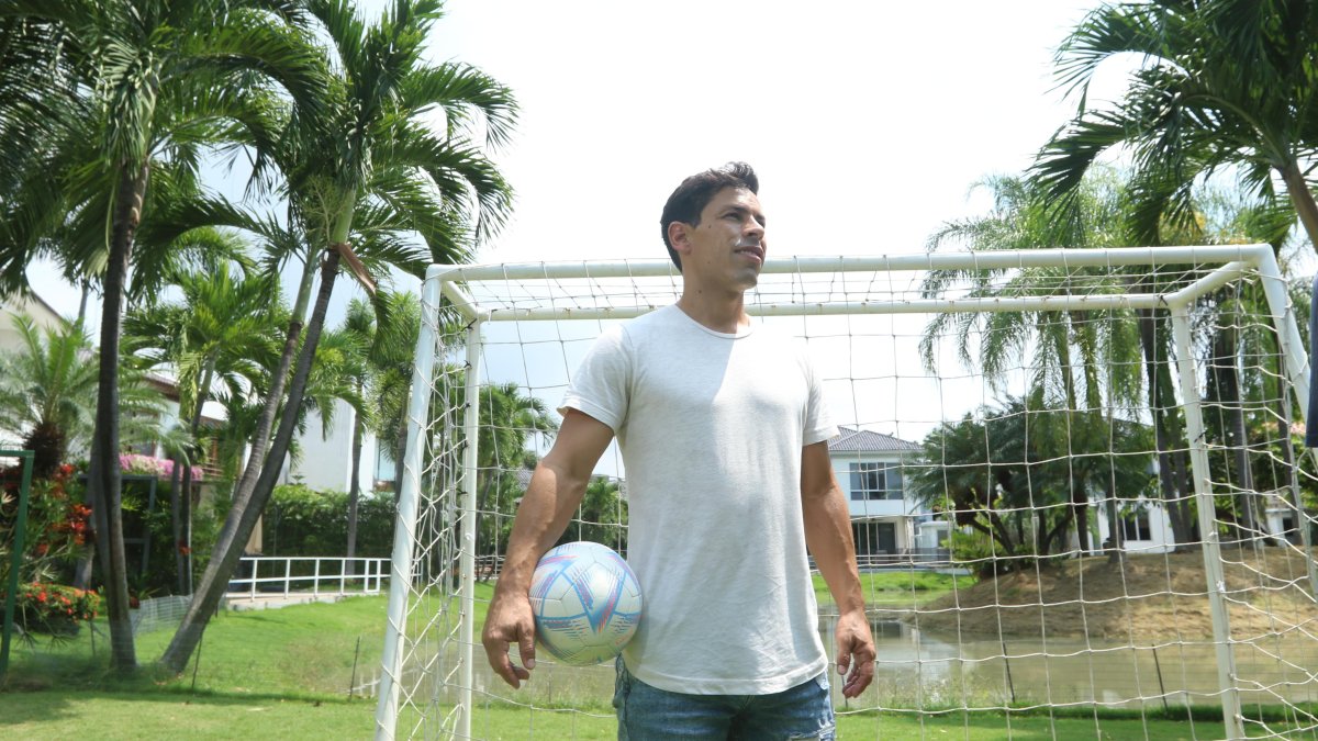 Matías Oyola buscará ser técnico de Barcelona.