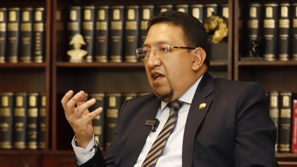 Saquicela asumió la Asamblea Nacional luego de que Guadalupe Llori sea destituida del cargo.