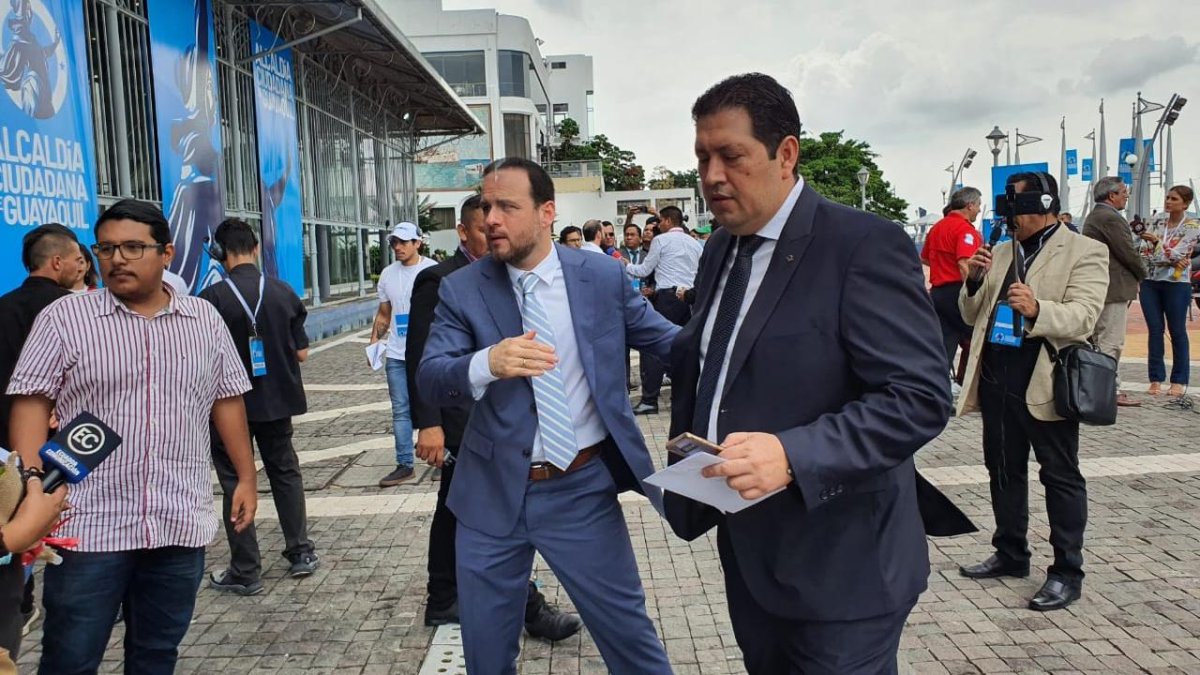 Jorge Acaiturri el día de la posesión de Aquiles Álvarez como alcalde de Guayaquil.