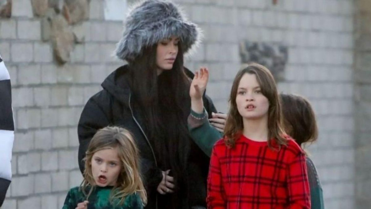 Megan Fox se demostró como una madre protectora cuando Robby Starbuck se metió con la forma de criar a sus hijos.