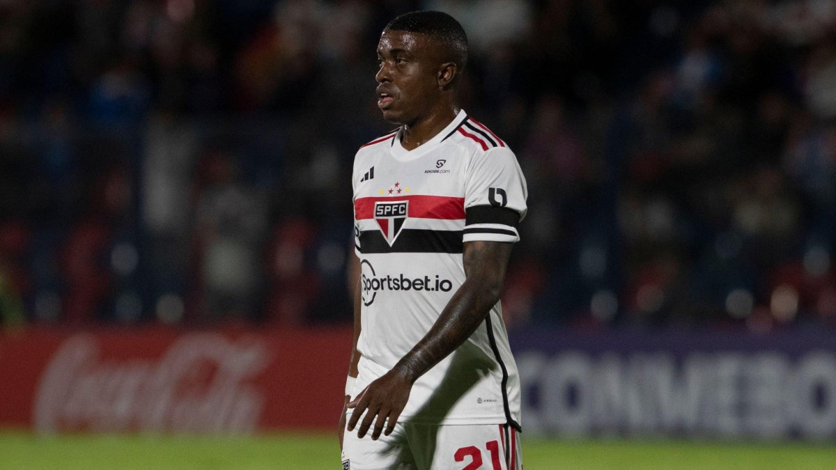 Jhegson Méndez, mediocentro del Sao Paulo.