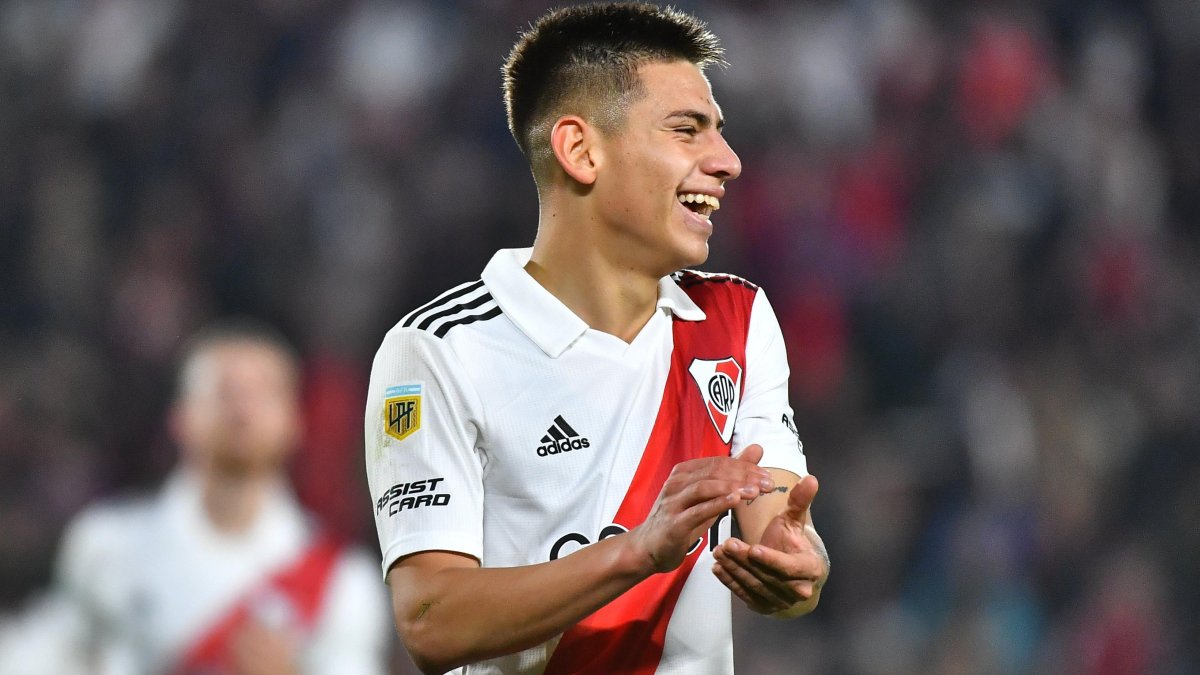 El jugador argentino estrella de nacido en las reserva de River, tuvo su debut el pasado jueves 22 de junio.