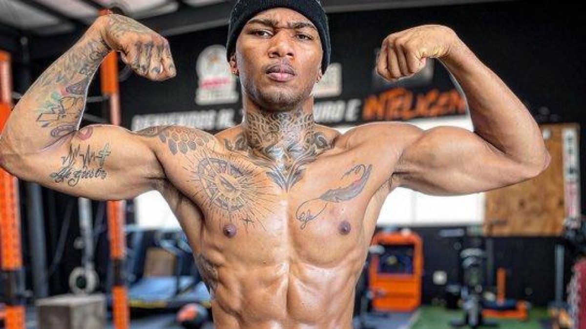 Tras casi un año sin pelear, el tricolor reforzó su acondicionamiento físico y trabajó en la musculatura de su categoría: welter, (170 lbs.) para tener más explosividad.