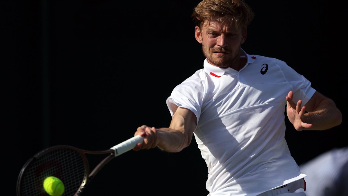 David Goffin de Bélgica se enfrenta a Tomas Barrios Vera de Chile en su partido de segunda ronda de individuales masculinos en el Campeonato de Wimbledon, Wimbledon, Gran Bretaña, 06 de julio de 2023.
