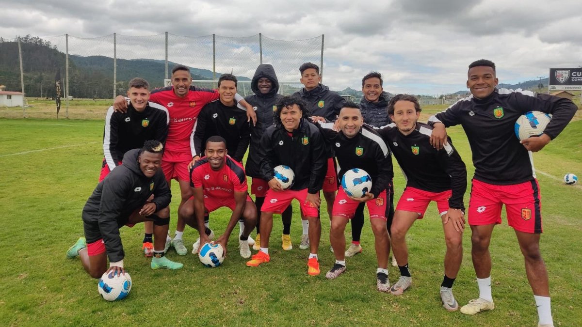 Una parte del plantel cuenca, durante la práctica del pasado 6 de agosto.