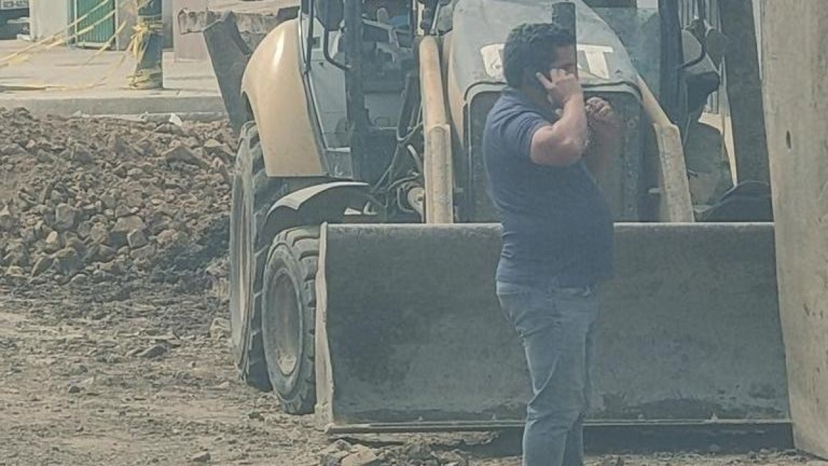 Sicariato. Punto donde el obrero fue asesinado. El ciudadano recién comenzaba con sus labores.